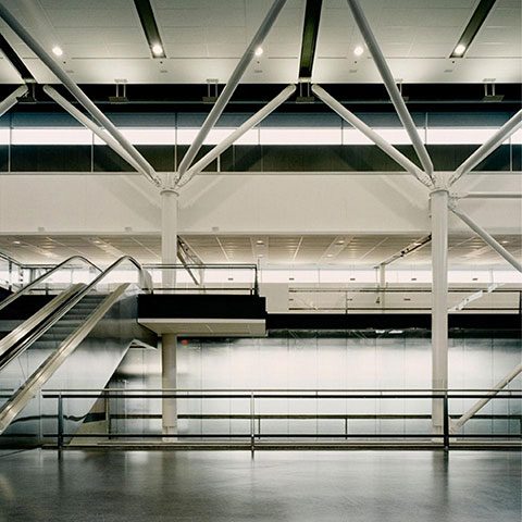 Aéroport International Pierre-Elliott-Trudeau<br>2005